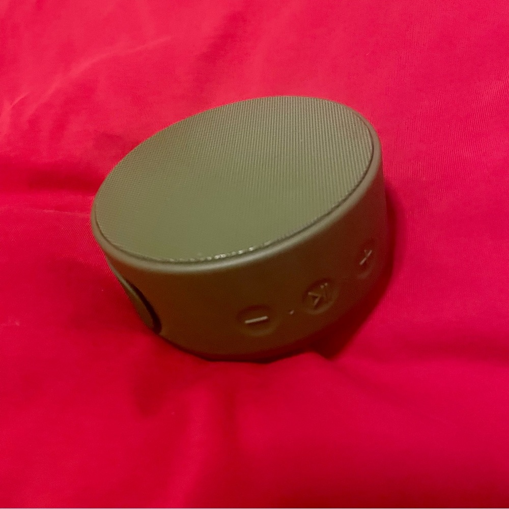 HeyDay Portable Bluetooth Speaker (Forest Green)